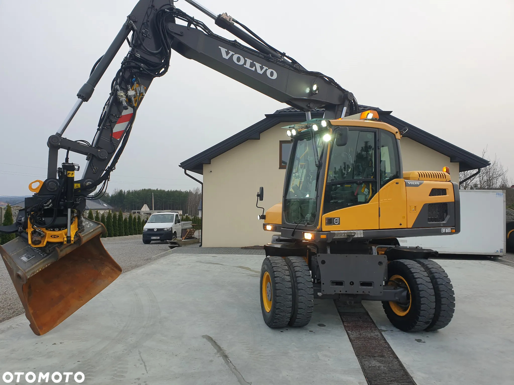 Volvo EW 160D ROTOTILT ZE SZCZYPCAMI SPROWADZONA PIĘKNY STAN - 34