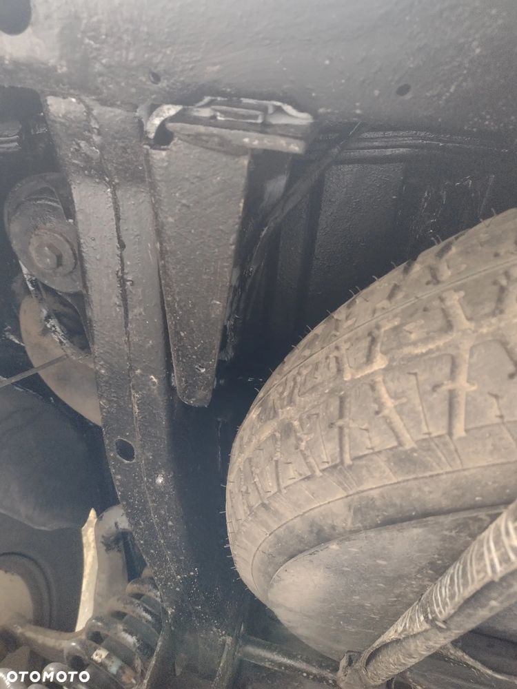 Mercedes-Benz ML - 24