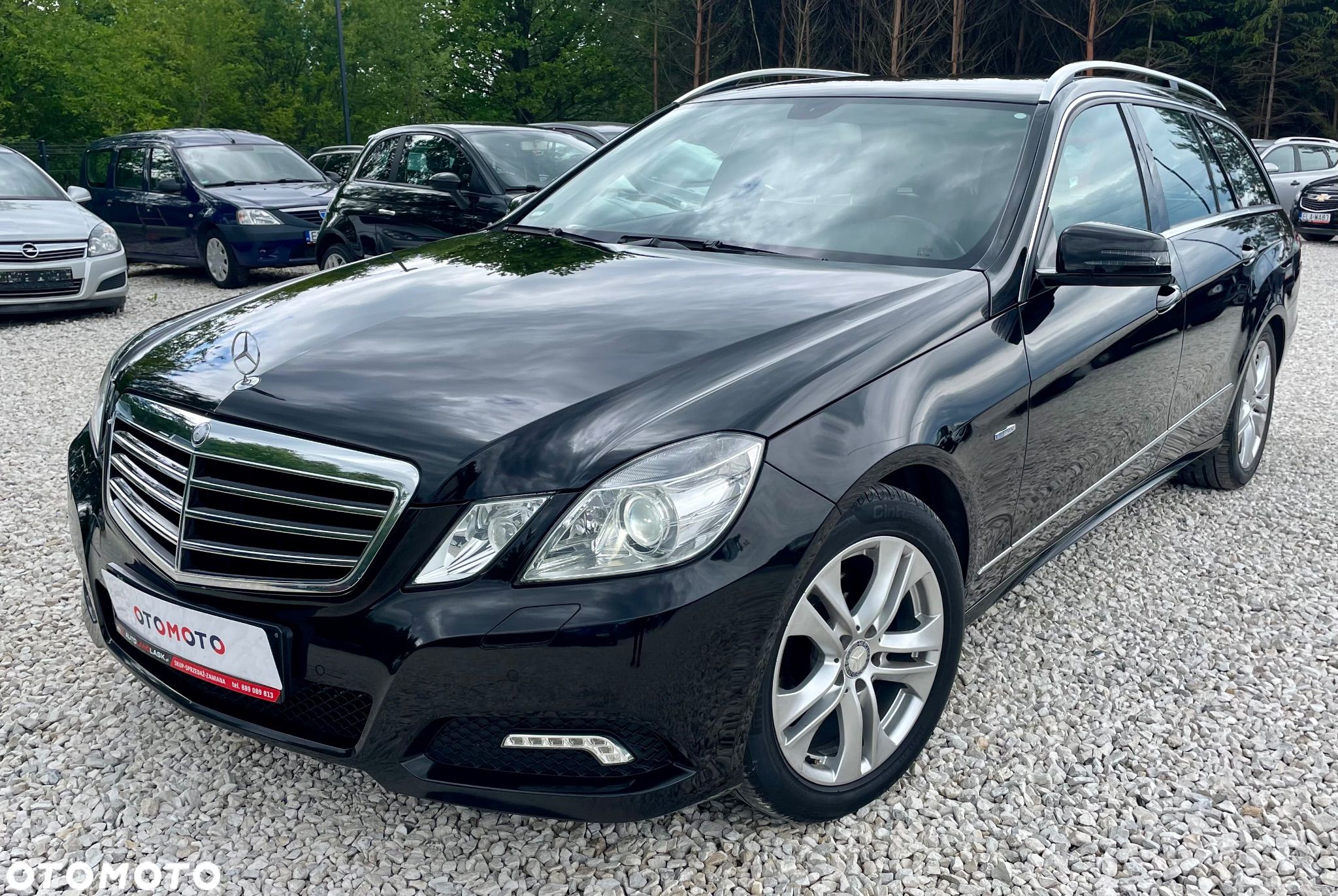 Mercedes-Benz Klasa E 200 CGI BlueEffICIENCY Avantgarde - 1