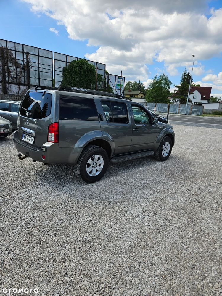 Nissan Pathfinder 2.5 D Platinum - 9