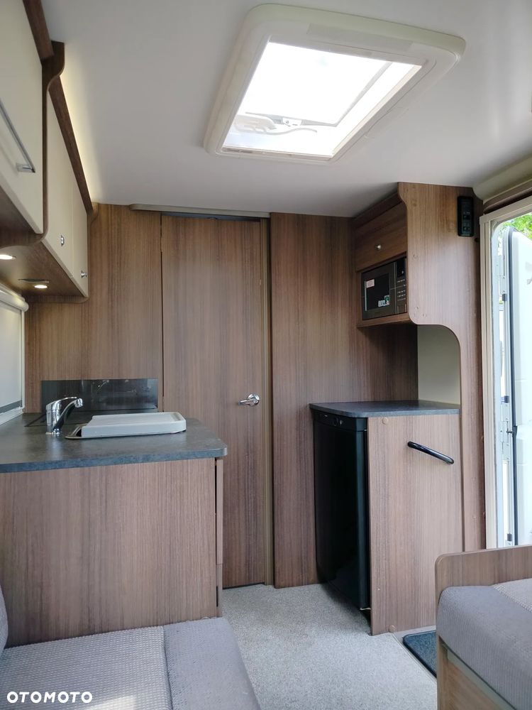 Bailey Phoenix 640 - 6