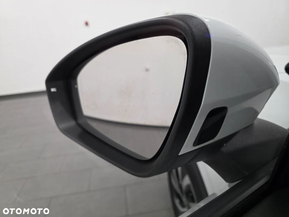 Volkswagen Tiguan 2.0 TDI SCR DSG - 27