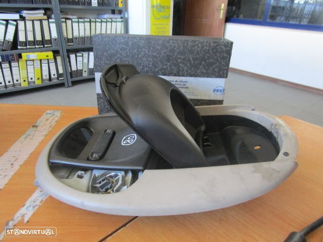 Luz De Teto Plafonier 04685699AC CHRYSLER VOYAGER 2002 - 1