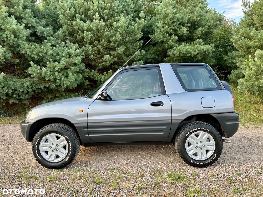 Toyota RAV4 2.0 Special - 7