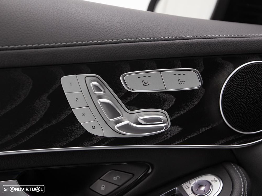 Mercedes-Benz GLC 300 de 4Matic 9G-TRONIC AMG Line - 22