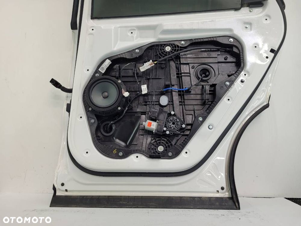 DRZWI TYŁ TYLNE PRAWE KOMPLETNE KIA SORENTO IV SWP - 14