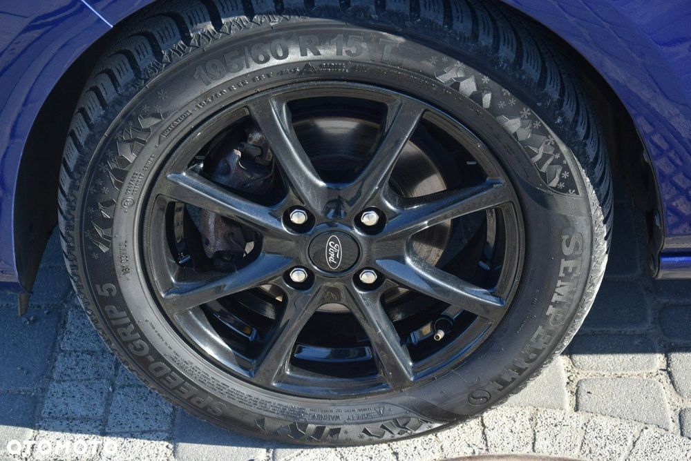 Ford Fiesta 1.1 S&S TREND - 18