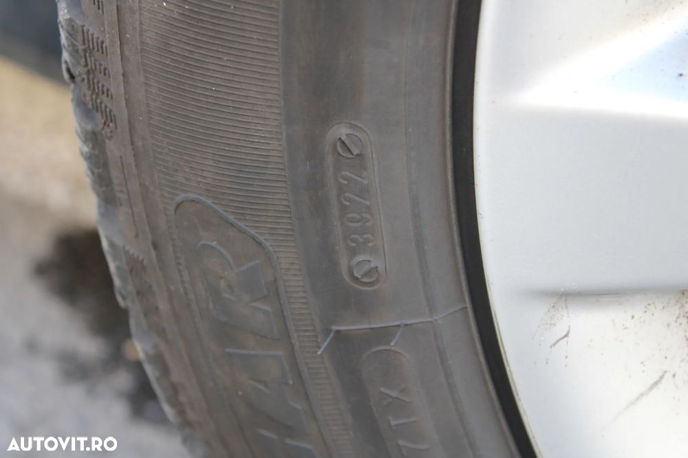 Audi A6 2.0 TDI Ultra DPF S tronic - 37