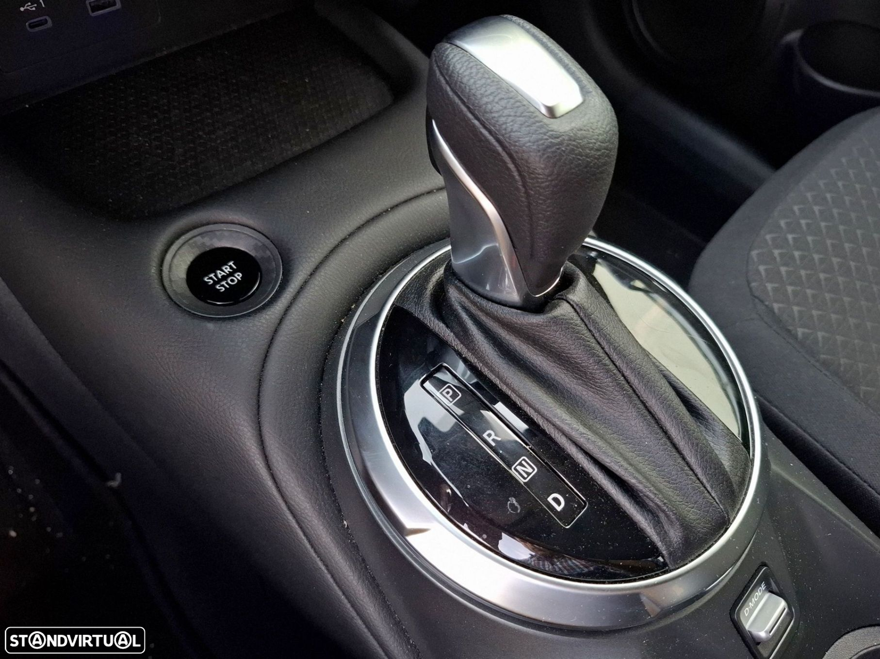 Nissan Juke 1.6 Hybrid N-Design - 16