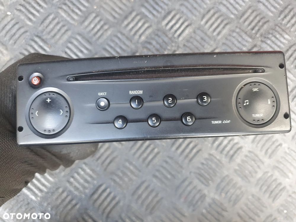 Radio CD Oryginał Renault Master II  7700433948 - 1