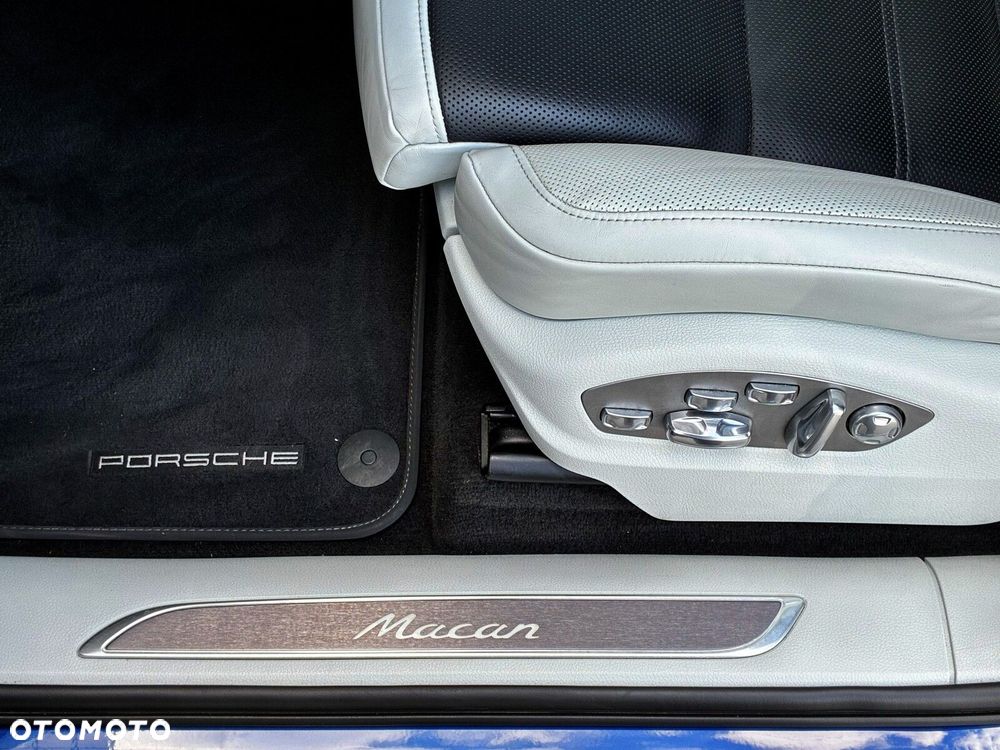 Porsche Macan Standard - 19