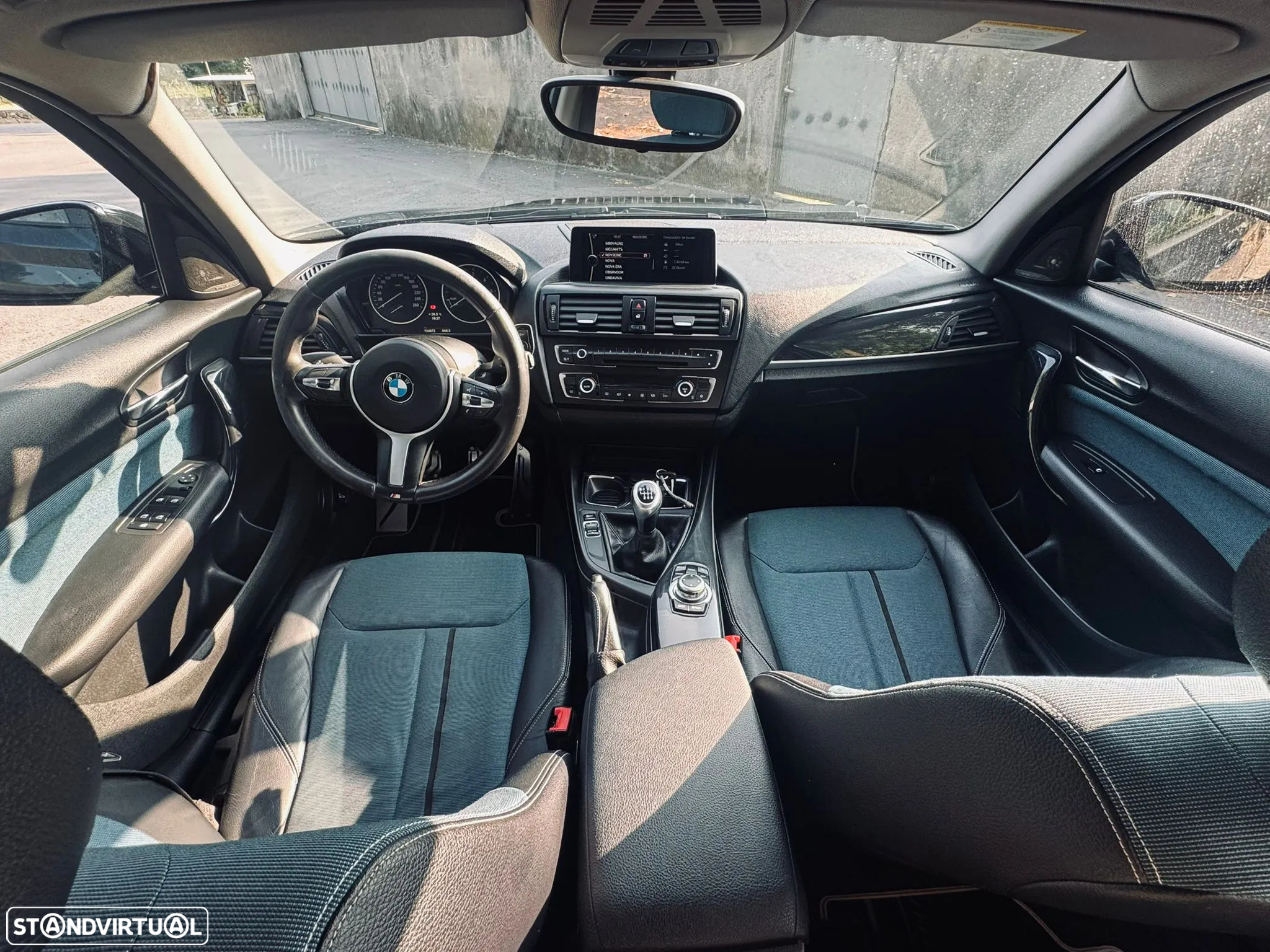 BMW 118 d Line Urban - 11