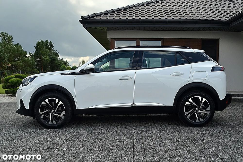 Peugeot 2008 BlueHDi 130 EAT8 GT Pack - 4