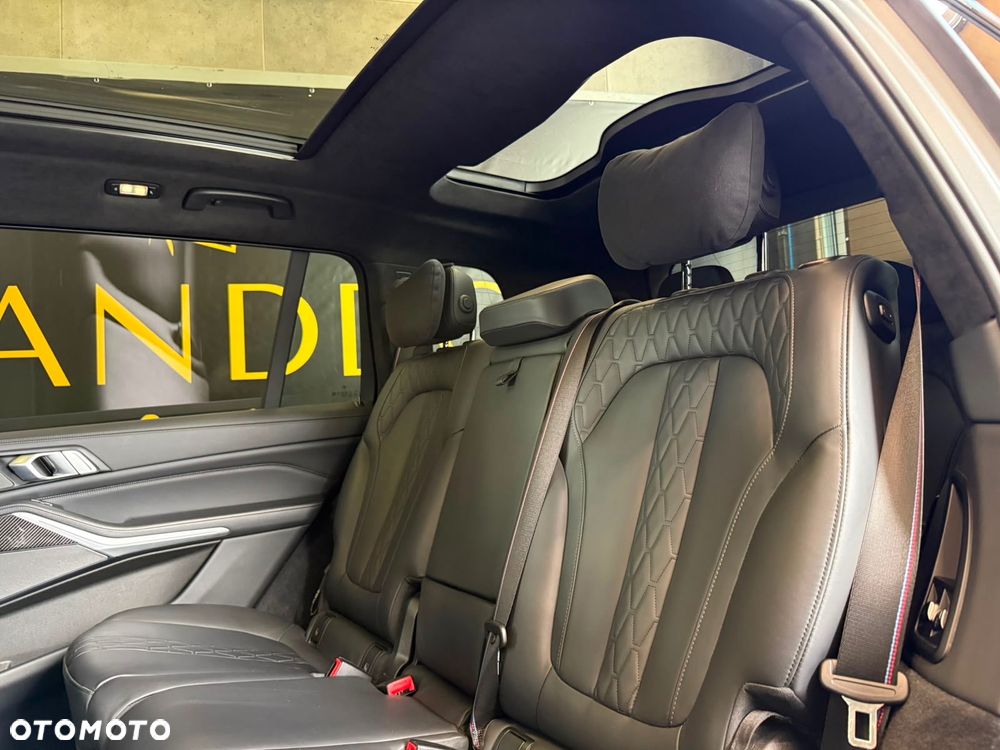 BMW X7 xDrive40d mHEV sport - 32