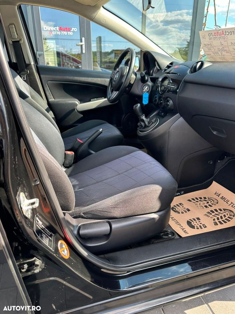 Mazda 2 - 8