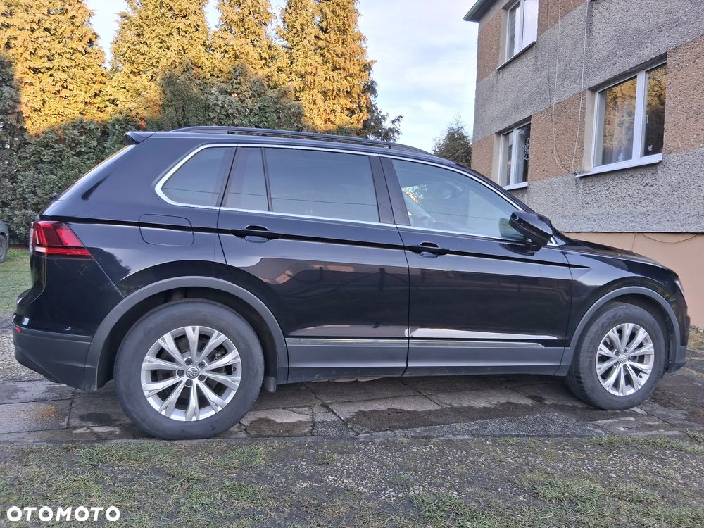Volkswagen Tiguan - 5