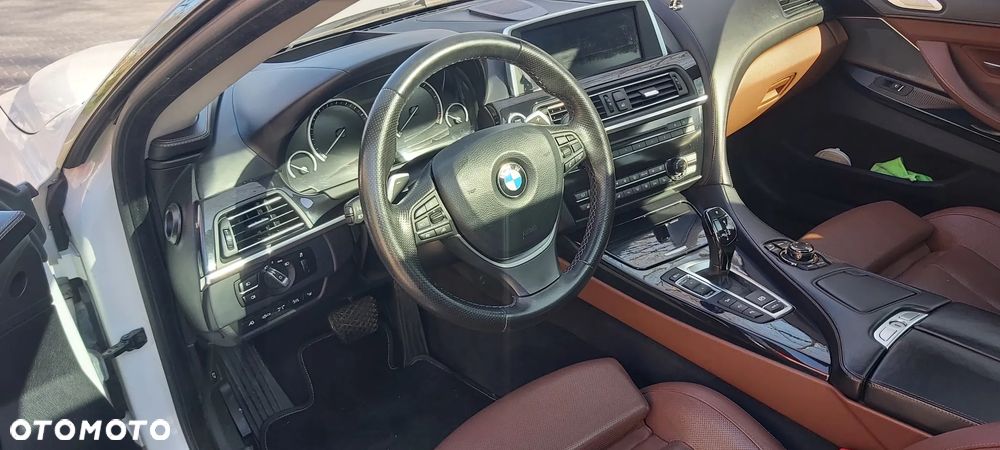 BMW Seria 6 650i xDrive - 17