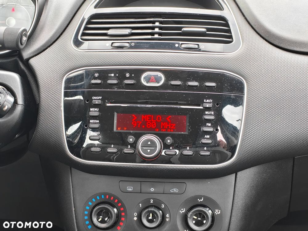 Fiat Punto 1.4 Easy S&S - 19