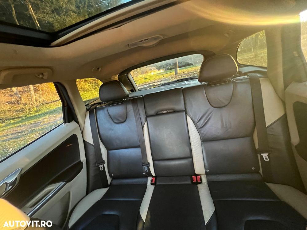 Volvo XC 60 D4 Start-Stop Rdesign - 13