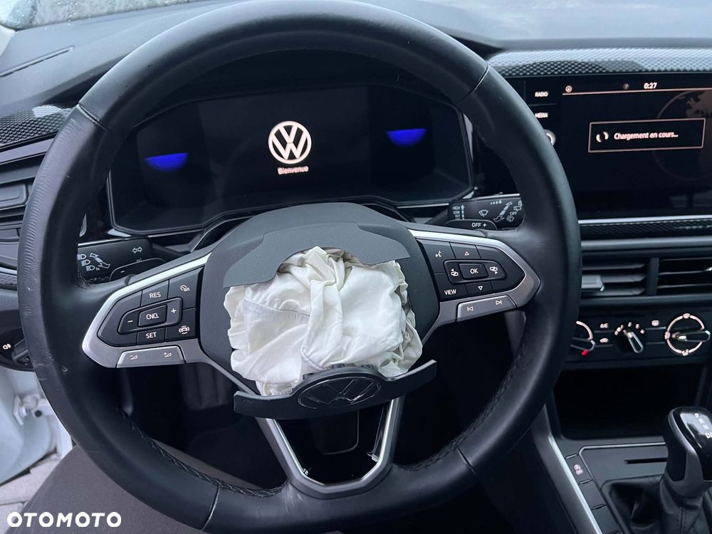 Volkswagen Polo 1.0 TSI DSG Highline - 16