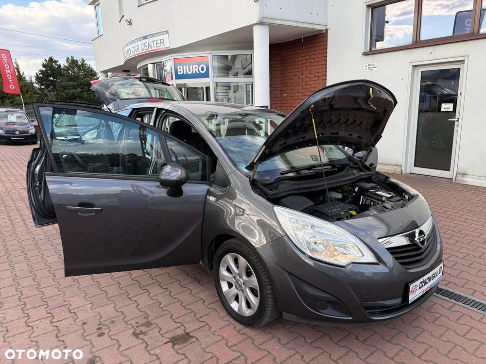 Opel Meriva 1.4 Design Edition - 22