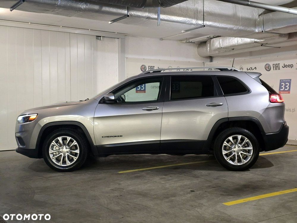 Jeep Cherokee - 3