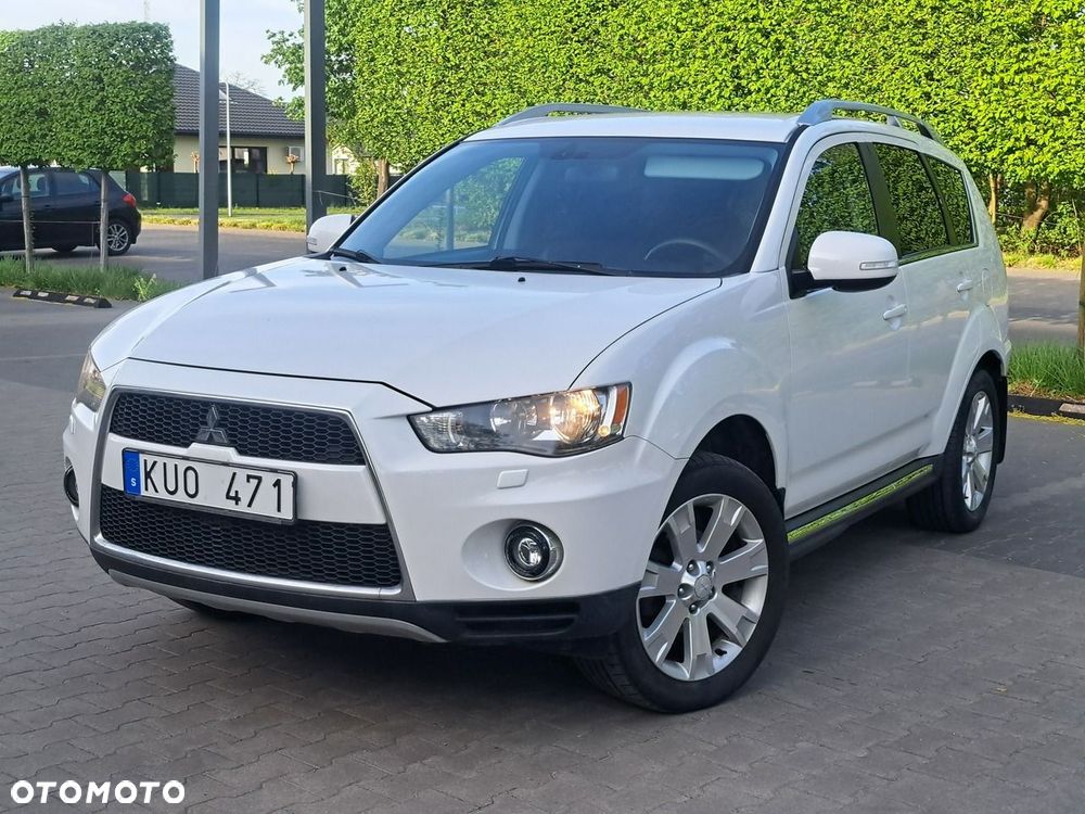 Mitsubishi Outlander - 4