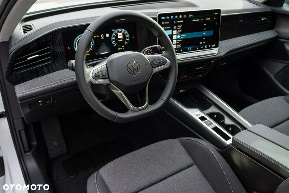 Volkswagen Passat Variant - 11