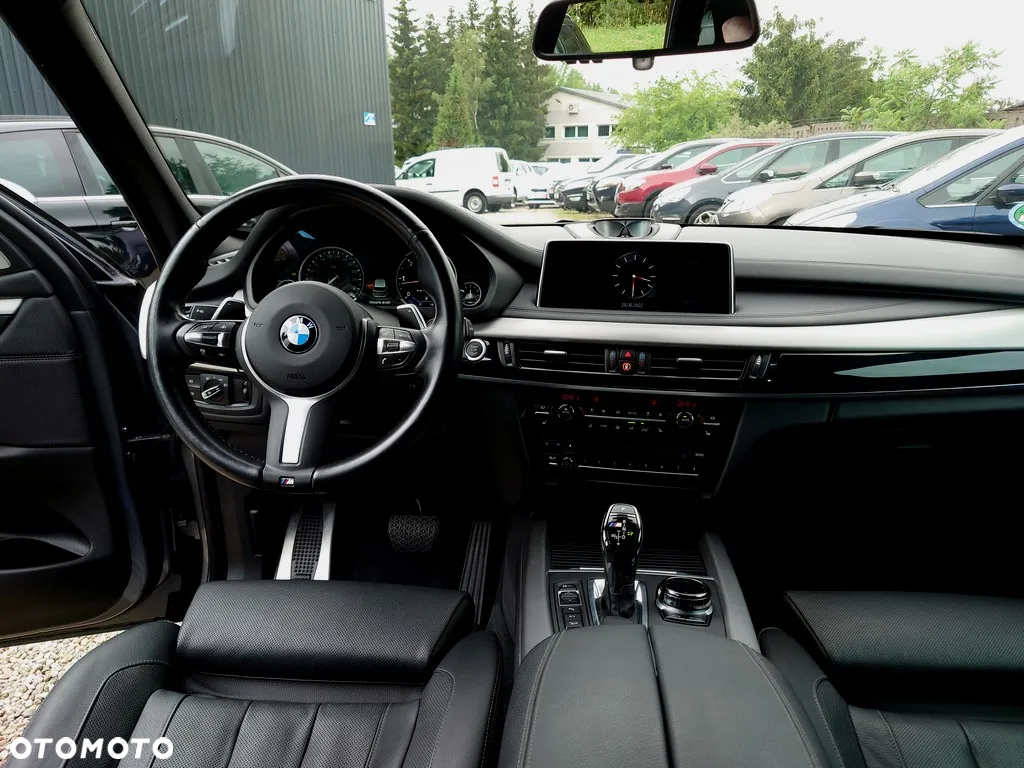 BMW X5 M M50d - 10