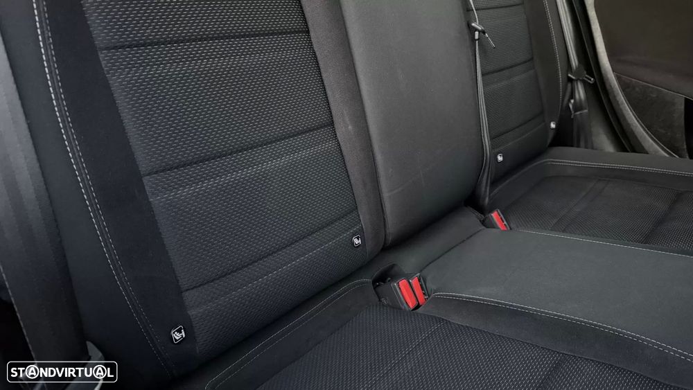 Fiat Tipo Station Wagon 1.3 M-Jet Lounge Tech - 43