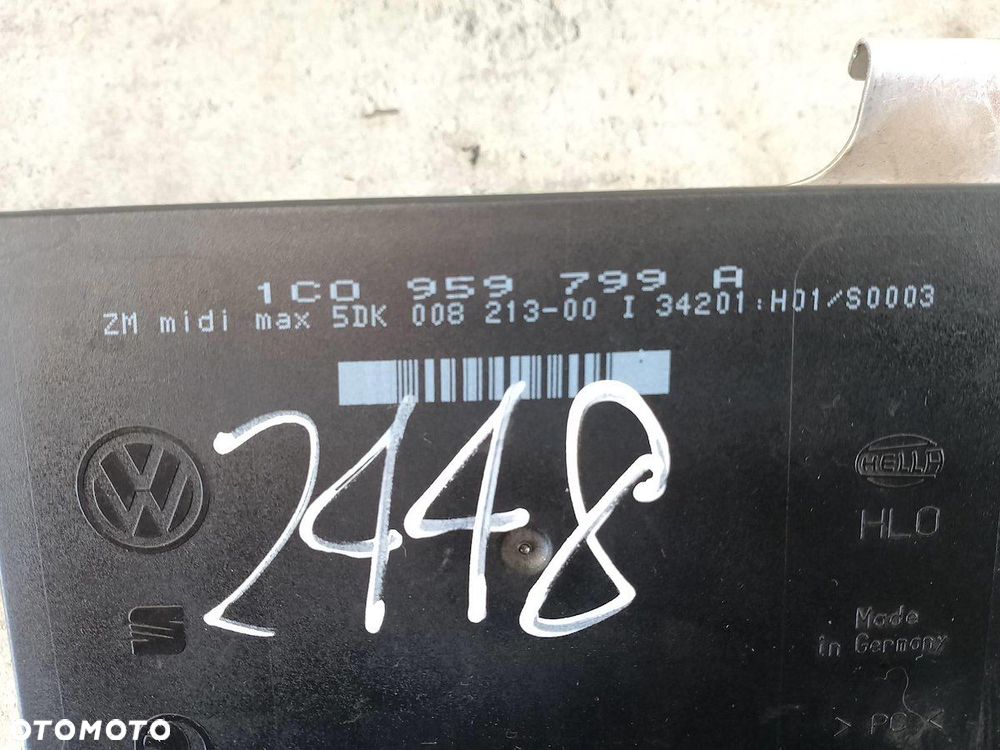 MODUŁ KOMFORTU SKODA OCTAVIA I FL 1C0959799A 5DK008231-00 1.6 MPI - 4