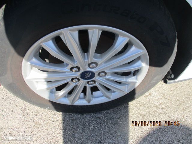 Ford Focus 1.5 TDCi DPF S&S Business - 13
