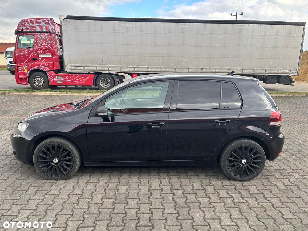 Volkswagen Golf 2.0 TDI Highline - 6