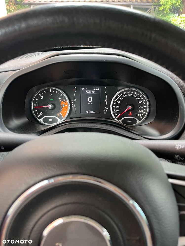 Jeep Renegade - 10