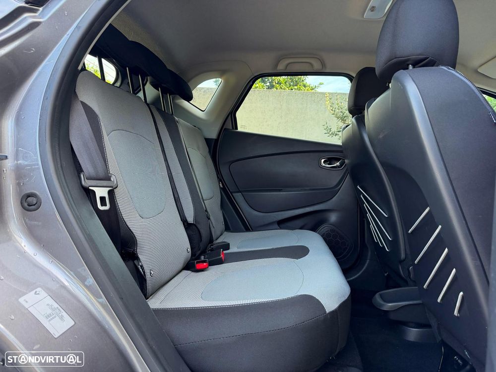 Renault Captur 1.5 dCi - 12