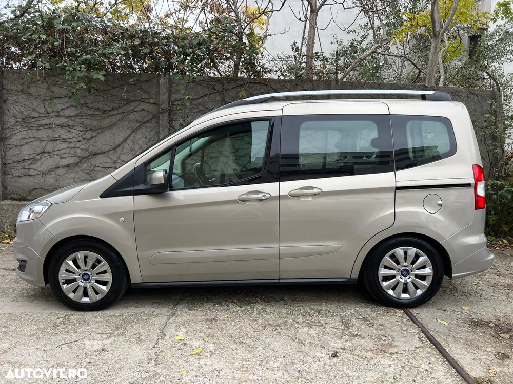 Ford Tourneo Courier 1.0 EcoBoost Trend - 13