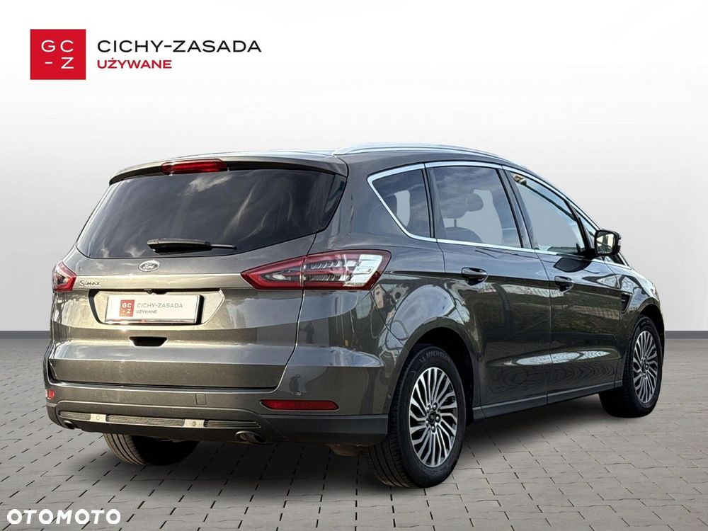 Ford S-Max - 5