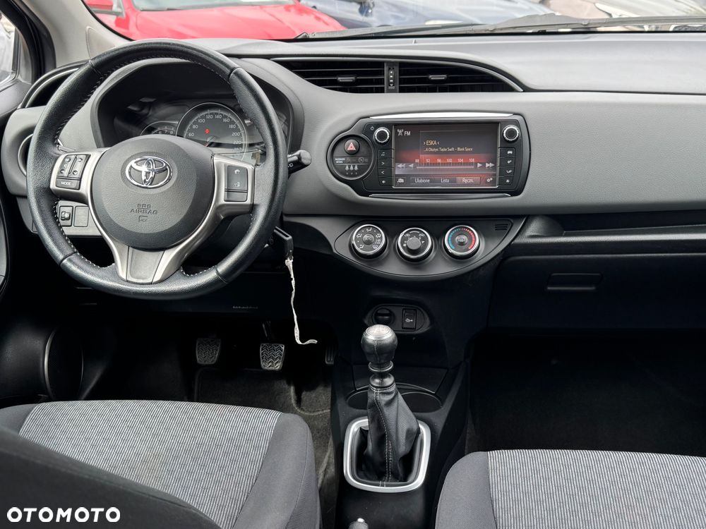 Toyota Yaris 1.33 VVT-i Style - 12