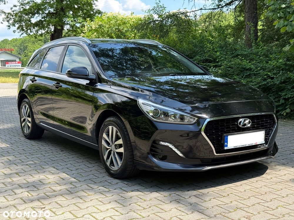 Hyundai i30 1.6 D Comfort DCT - 2