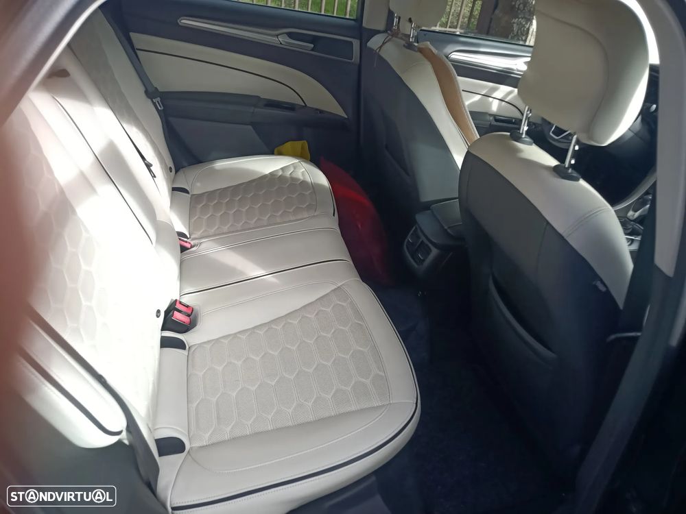 Ford Mondeo SW 2.0 TDCi Titanium Powershift - 11