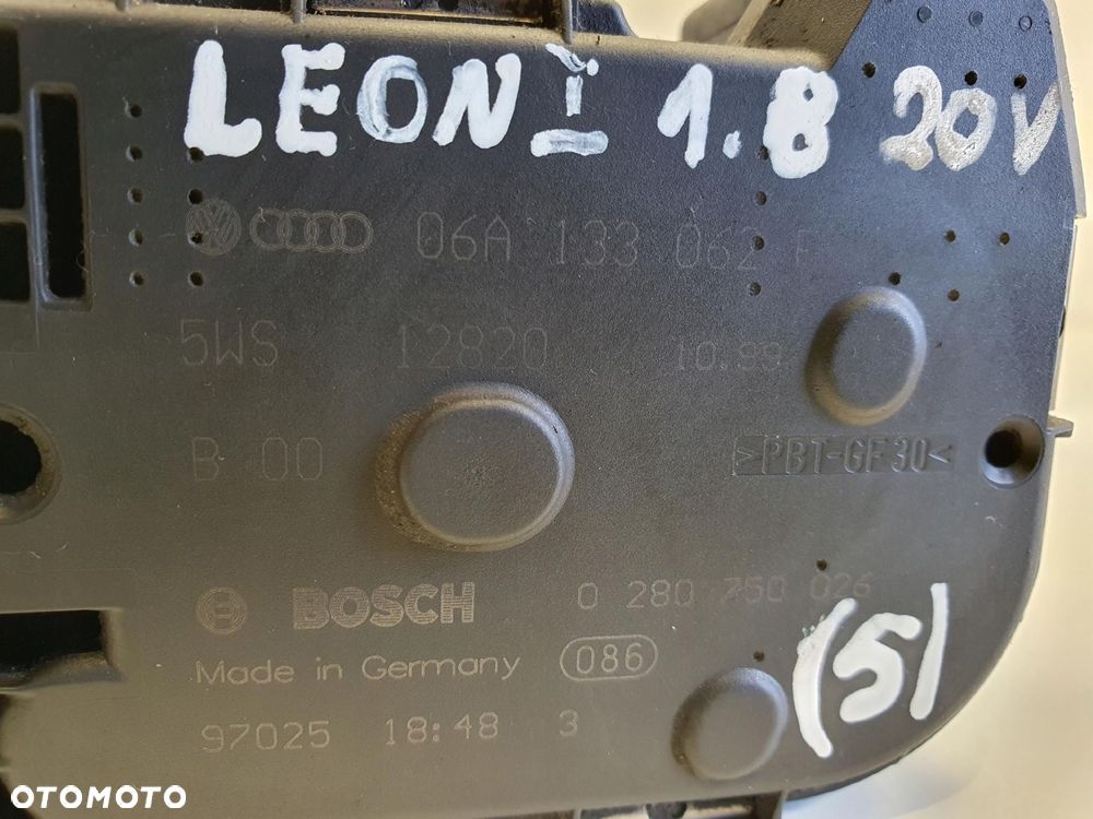 PRZEPUSTNICA Seat Leon I 1.8 20V _ 0280750026 06A133062F - 2