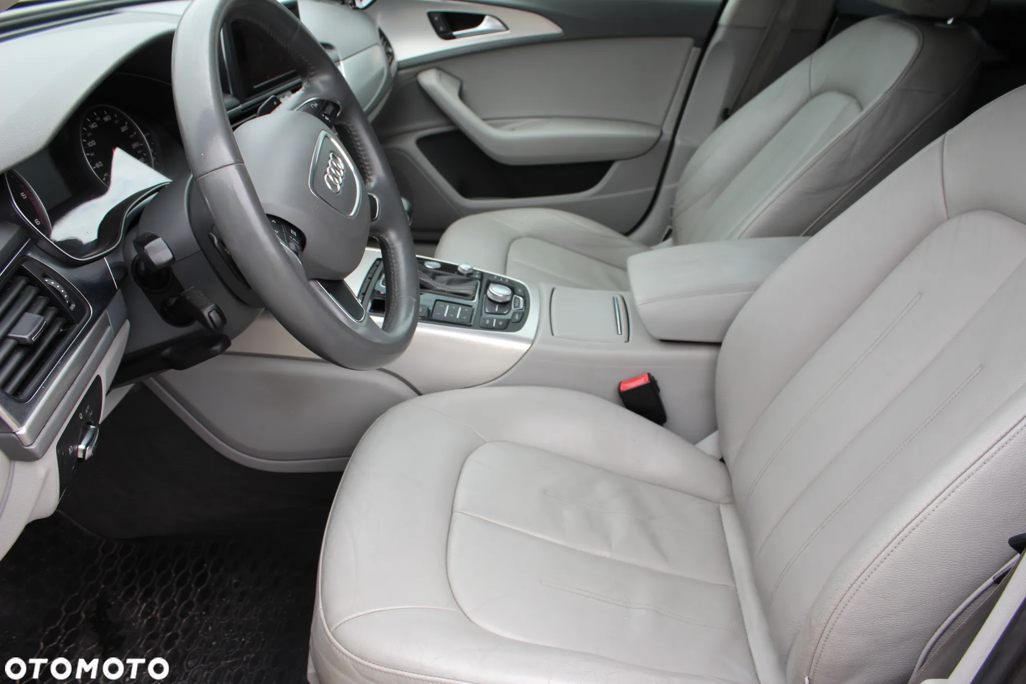 Audi A6 2.0 TDI ultra S tronic - 11
