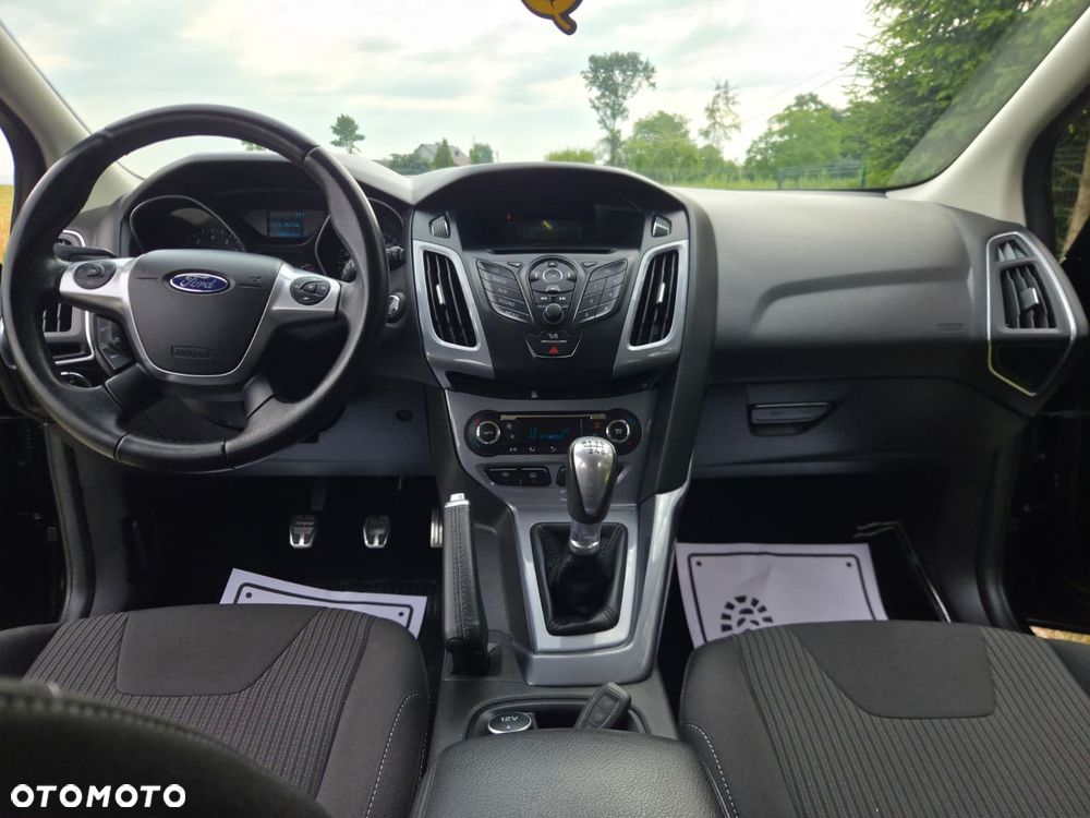 Ford Focus 1.0 EcoBoost Start-Stopp-System TREND - 16
