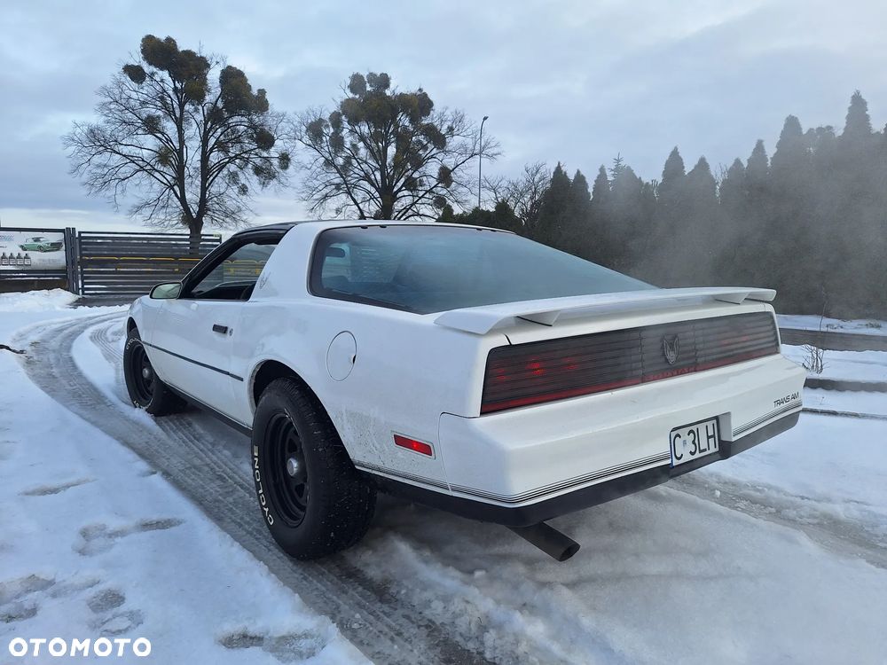 Pontiac Firebird - 12