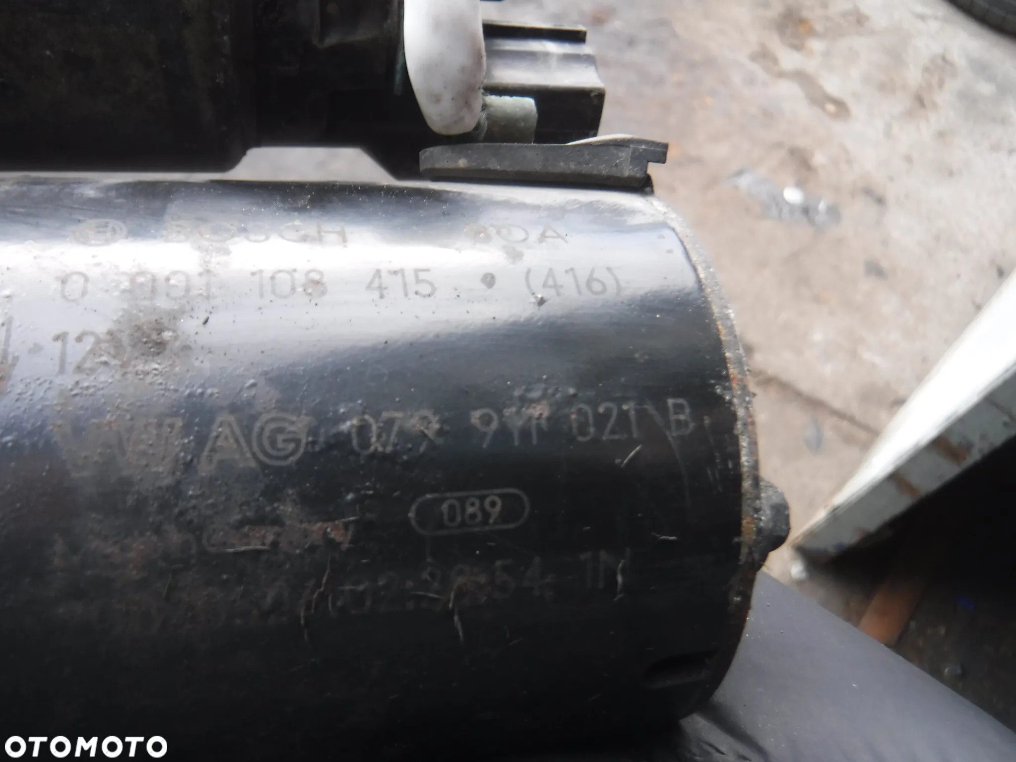 Audi S5 A5 S4 SQ5 4.2 V8 rozrusznik 079911021B - 2