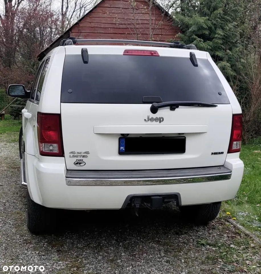 Jeep Grand Cherokee - 3