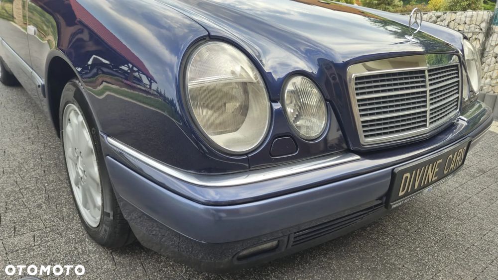Mercedes-Benz Klasa E 320 Elegance - 8