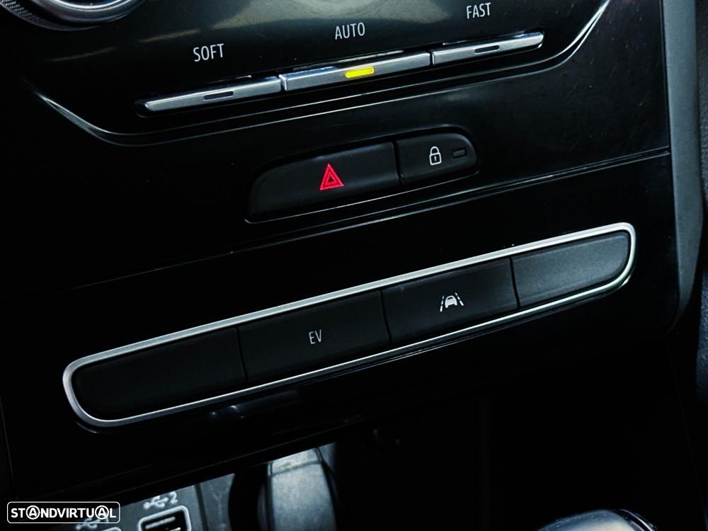 Renault Mégane 1.6 Plug-In Limited - 54