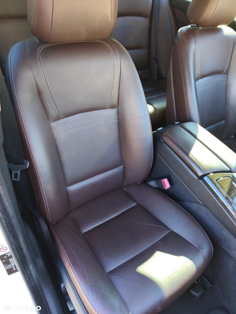 BMW Seria 5 525d xDrive Touring Sport-Aut. Luxury Line - 12