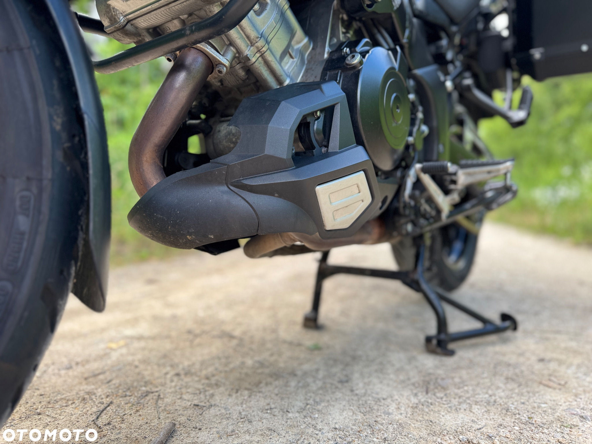 Suzuki V-STROM - 27